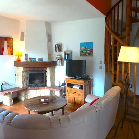 Villa In Le Boulou With Scenic Hilltop Views, Cleaning Included *