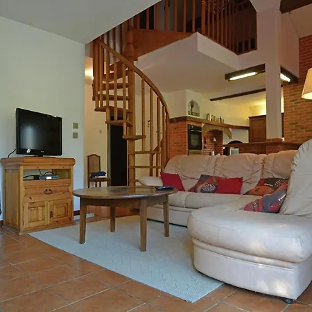 ヴィラ In With Scenic Hilltop Views, Cleaning Included *
